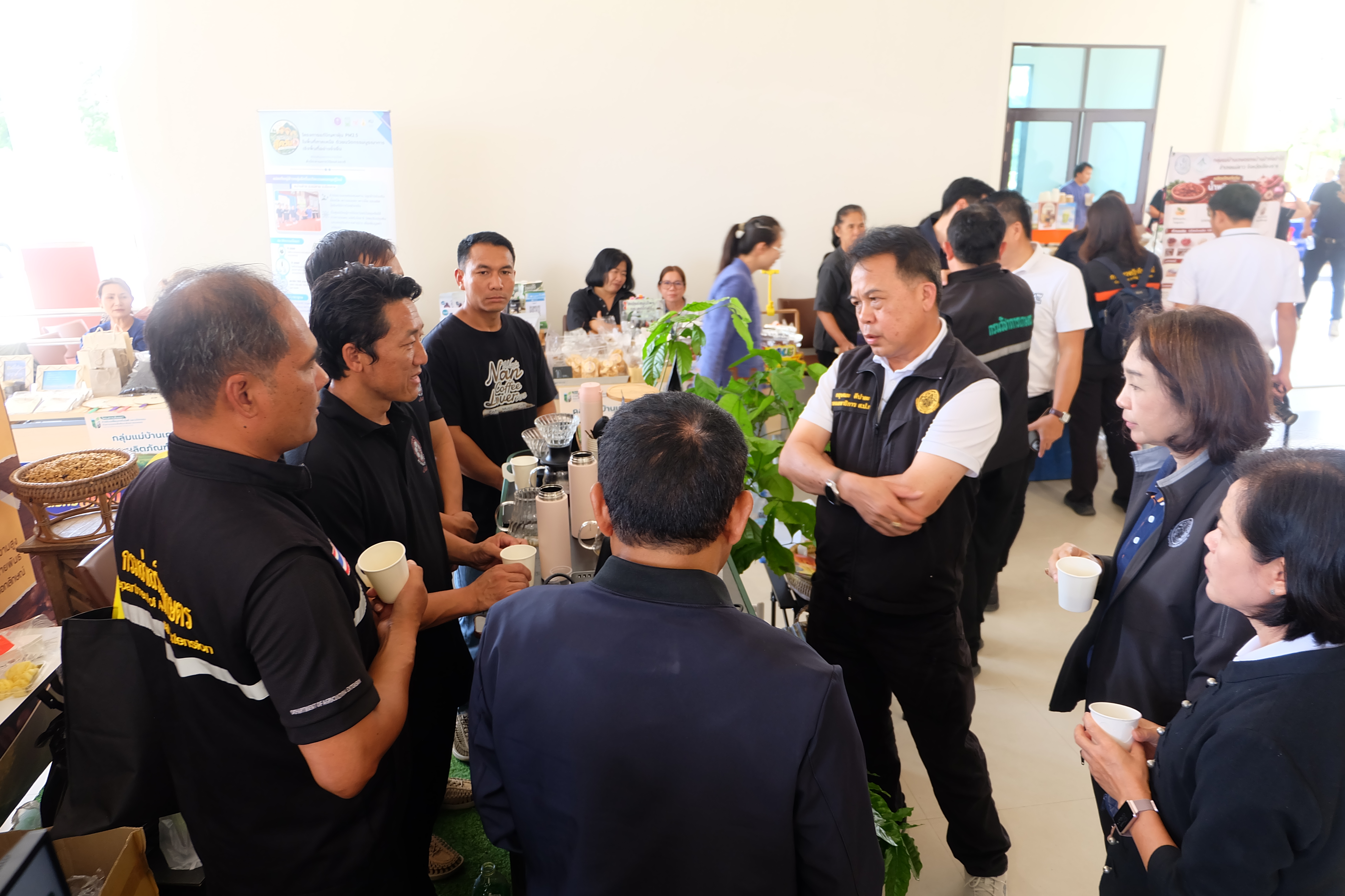 title - รองเลขาธิการ ส.ป.ก. ร่วมคณะ รมช.กษ. ลุยเชียงราย ขับเคลื่อนนวัตกรรมเกษตรรับมือการเปลี่ยนแปลงสภาพภูมิอากาศ